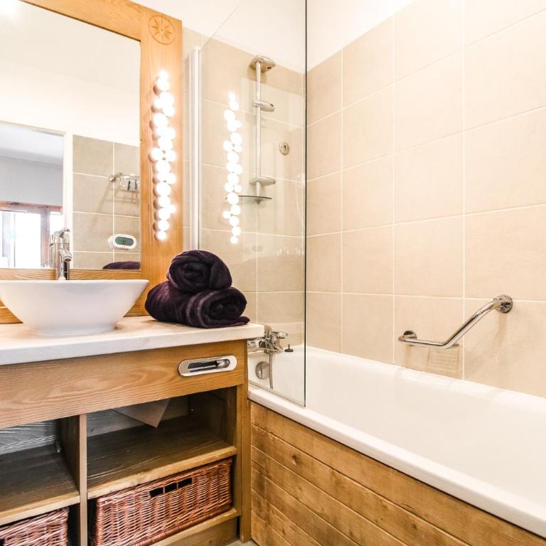 Joli, spacieux appartement T3 sud ski aux pieds, parking - Appartement avec Vue sur la Montagne - 4