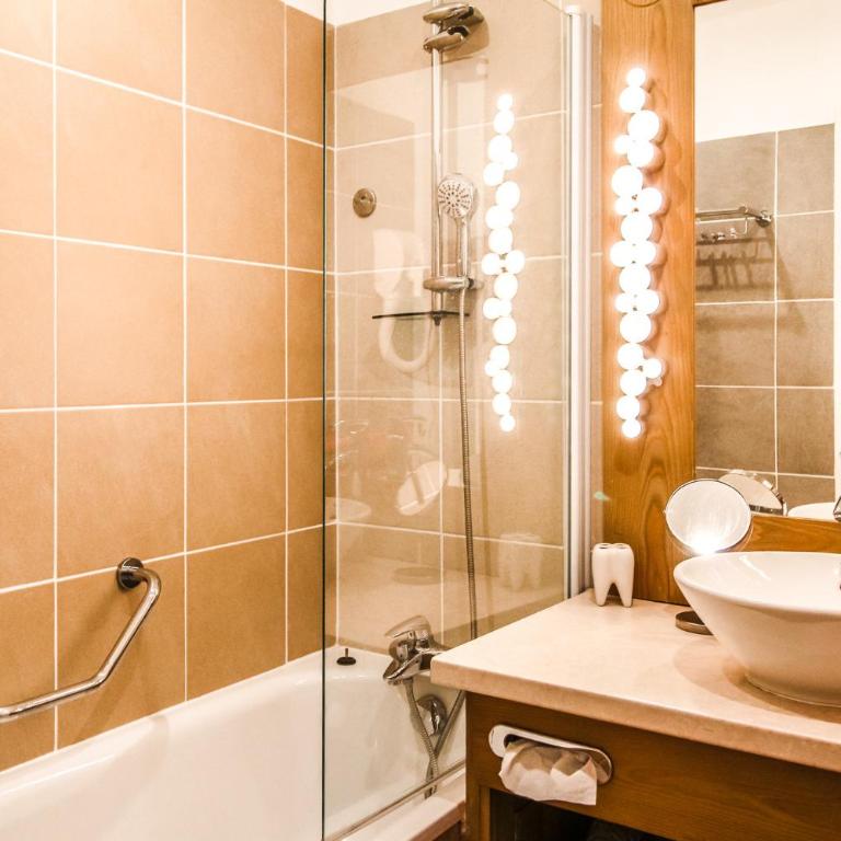 Joli, spacieux appartement T3 sud ski aux pieds, parking - Appartement avec Vue sur la Montagne - 21