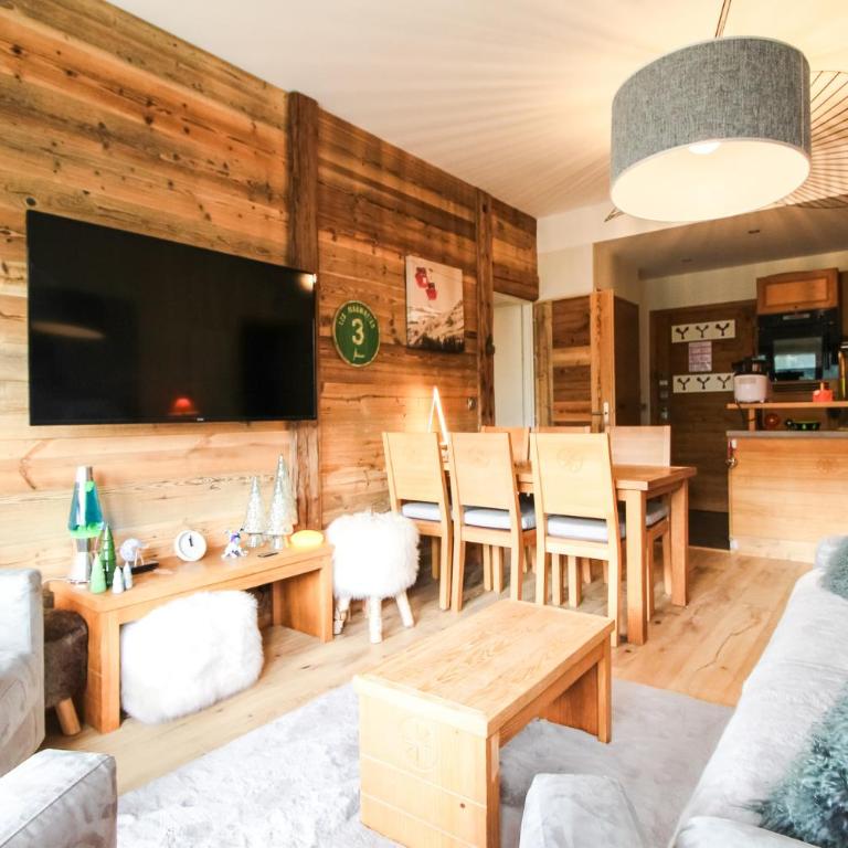 Joli, spacieux appartement T3 sud ski aux pieds, parking - Appartement avec Vue sur la Montagne - 28