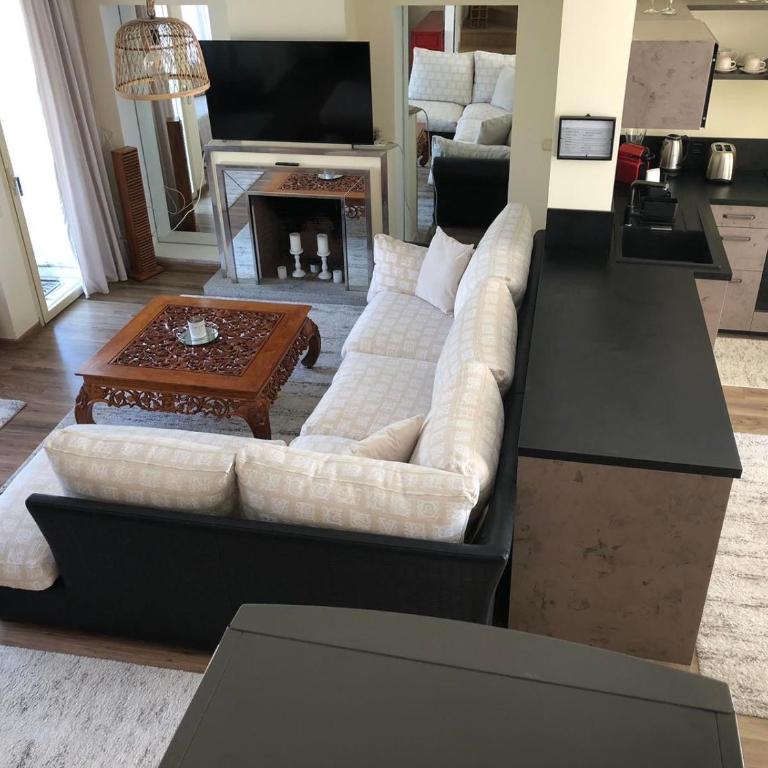 Apartment Marbella House - Two-Bedroom Apartment - 21