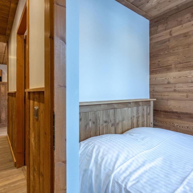 Charmant 4 pièces en centre village, proche pistes - 8 pers, Wifi, parking, balcon, animaux acceptés - FR-1-437-48 - Appartement (8 Adultes) - 14
