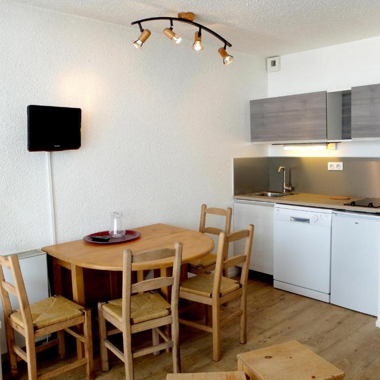 Studio lumineux proche des pistes avec balcon et animaux admis - FR-1-502-474 - Monolocale - 1