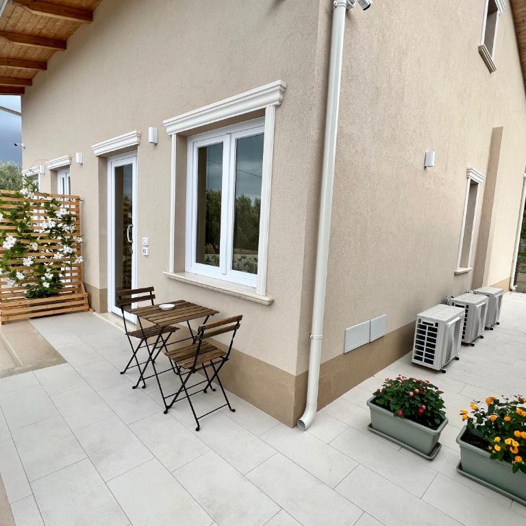 Le Gorgoni Tropea b&b - Queen Room with Garden View - 1
