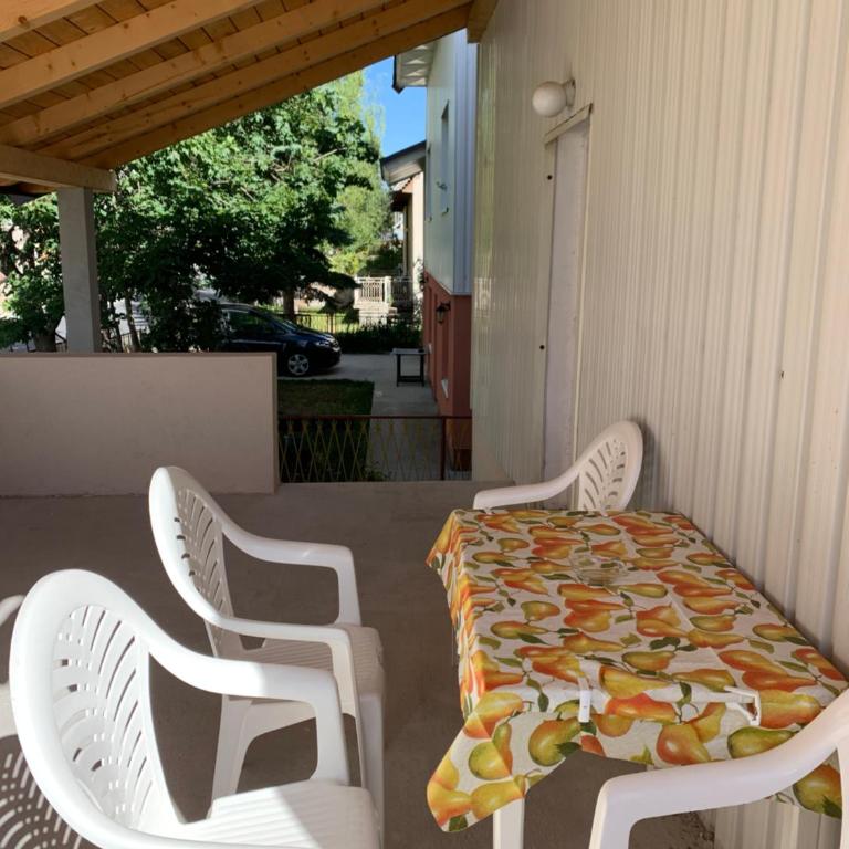 Neda Guesthouse - Apartman sa 3 Spavaće Sobe - 6