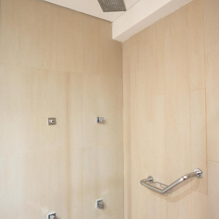 Hotel Bariloche Suites - Estudio Estándar - 8