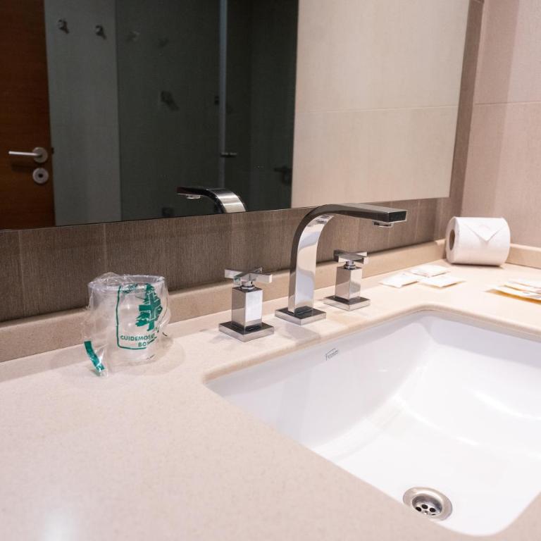 Hotel Bariloche Suites - Estudio Estándar - 2