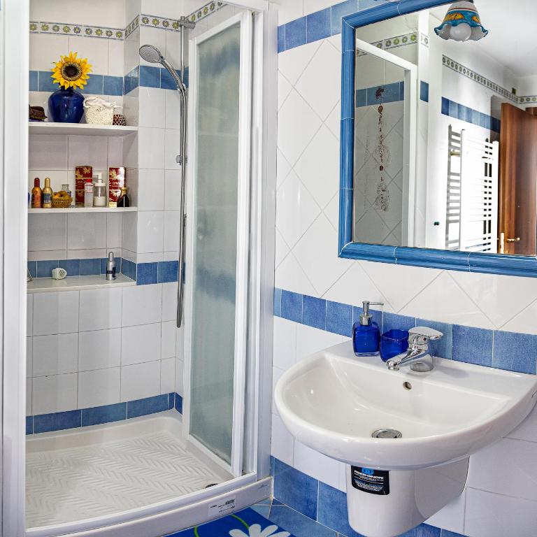 Casa Vacanza Olivegrove - Villa con 3 Camere da Letto - 15