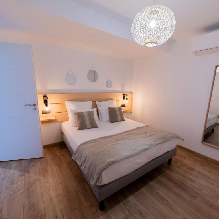 La maison du Port Apt ROMA - Appartement - Vue sur Lac - 9