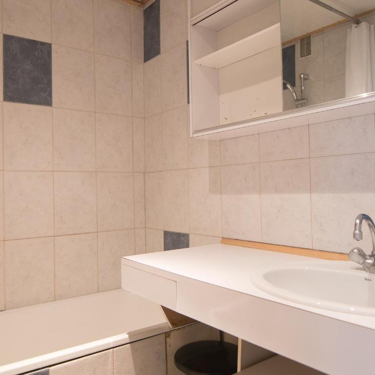 Studio 30m² Sud/Ouest, 500m pistes, WIFI, animaux OK - FR-1-449-158 - Studio - 8
