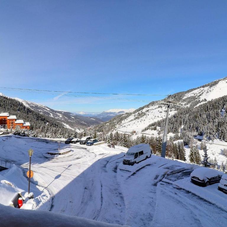 Charmant 2 Pièces Skis aux Pieds avec Balcon et WIFI Gratuit - FR-1-182-188 - Apartamento (6 adultos) - 4