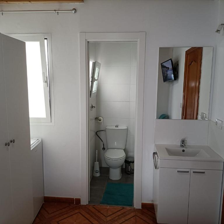 Las Palmas Central Rooms - Habitación Doble con baño privado - 3