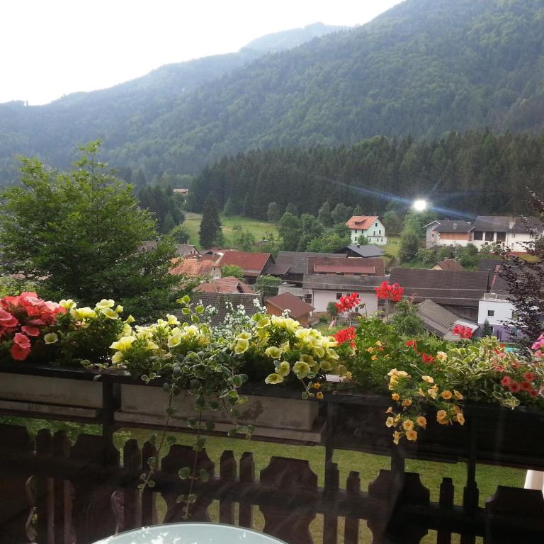 Ferienhaus Kramser - Comfort Doppelzimmer mit Balkon - 10