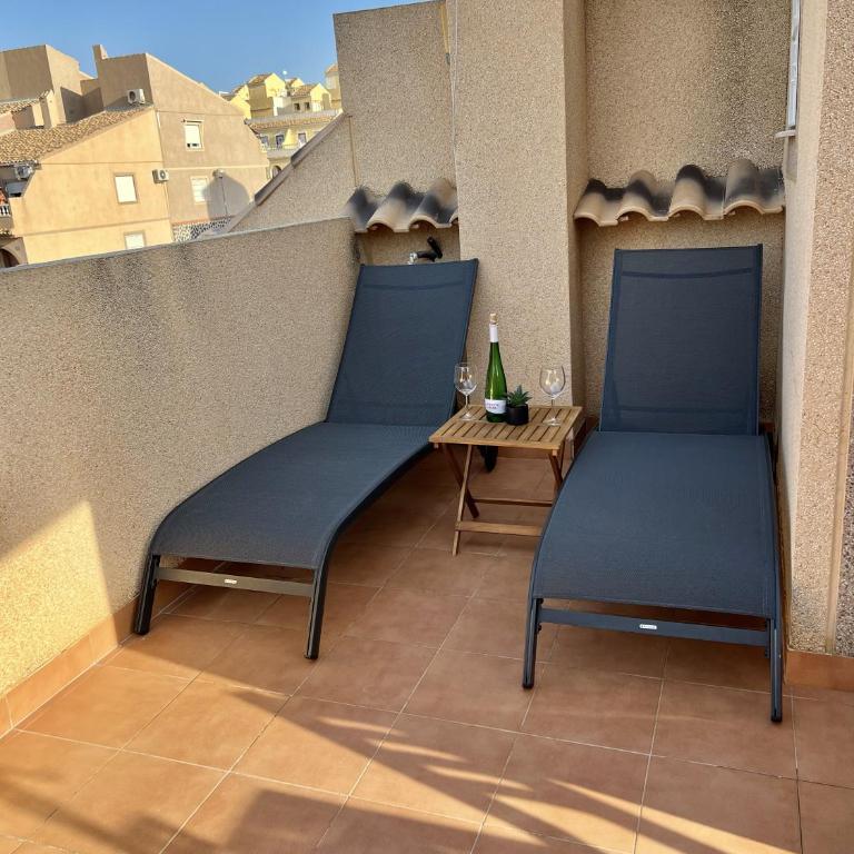 Casa Canarias en Alicante, playa y piscina - Two-Bedroom House - 29