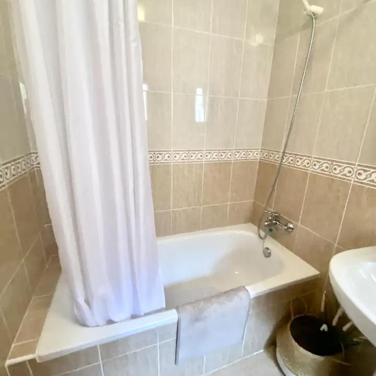 Casa Canarias en Alicante, playa y piscina - Two-Bedroom House - 35