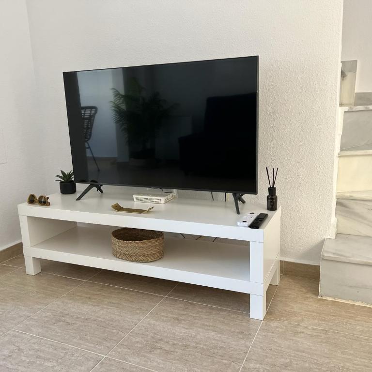Casa Canarias en Alicante, playa y piscina - Two-Bedroom House - 38