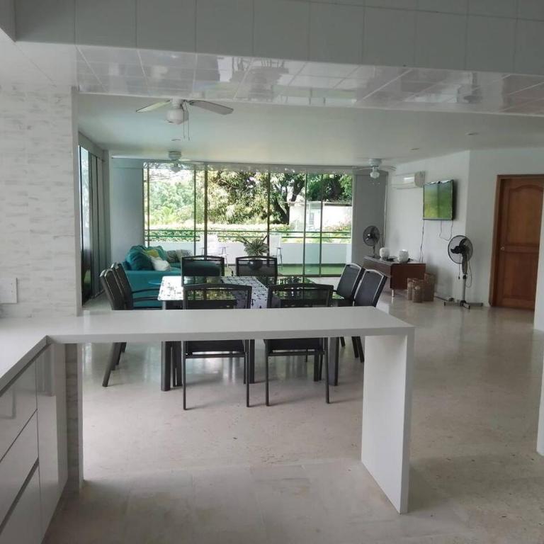 Apartamento en el penon 5 alcobas 7 baños - Apartamento - 13