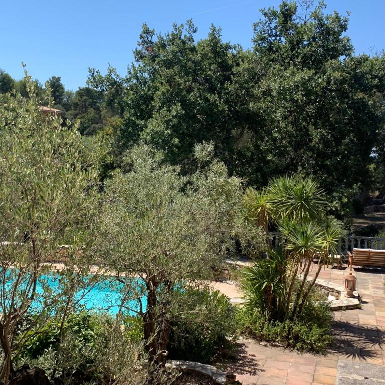 La Farigoule - Sainte-Victoire - Vue exceptionnelle sur Aix-en-Provence - Appartement - Vue sur Jardin - 13
