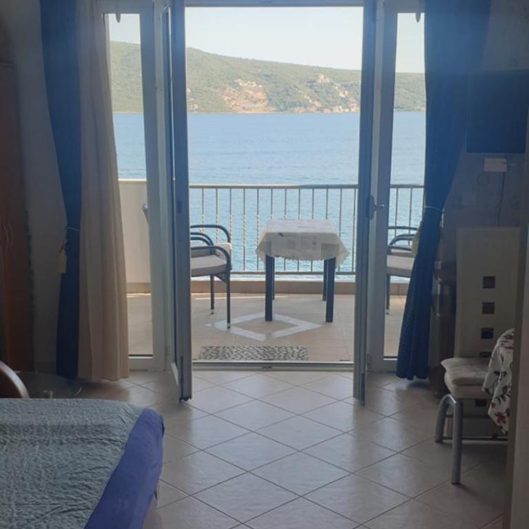 Apartments Miljevic - Apartment with Sea View - 6