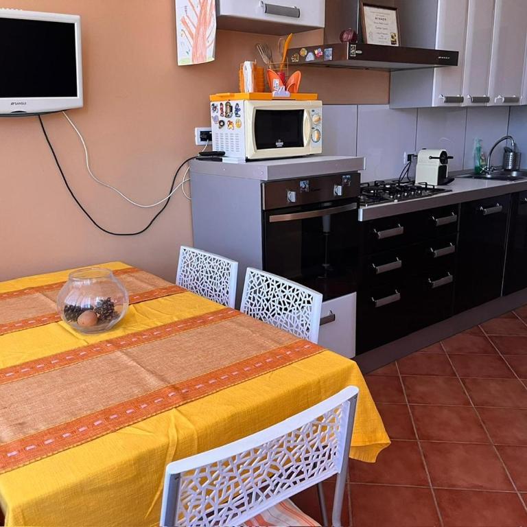 harriets house - Two-Bedroom Apartment - 4