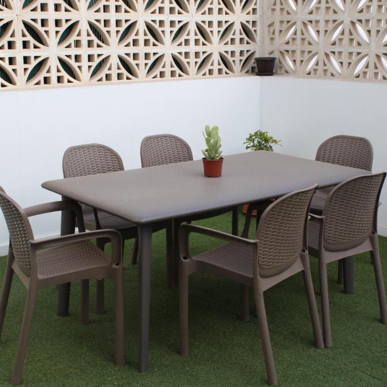 ROSET - Three-Bedroom House - 27