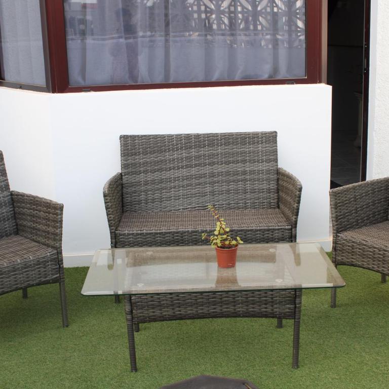 ROSET - Three-Bedroom House - 32