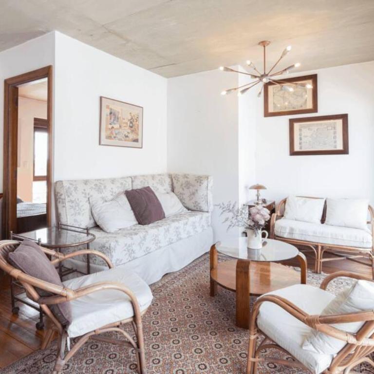 Penthouse with terrace at the Old City - Three-Bedroom Apartment - 10