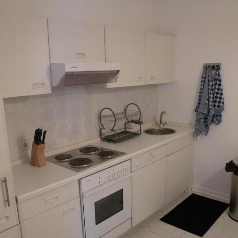 GRAND APPARTEMENT 7 PERSONNES PISCINE XXL VUE EXCEPTIONNELLE BAIE DE CANNES CALMe - Two-Bedroom Apartment - 14