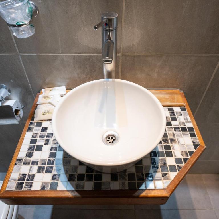 AMERICAN SUITES - Estudio Superior - 2