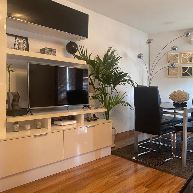 piso centrico en fuengirola - Apartamento de 1 dormitorio - 2