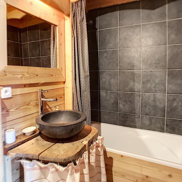 Chalet montagnard 8 pers. avec balcon et WIFI - FR-1-344-791 - Chalet - 12