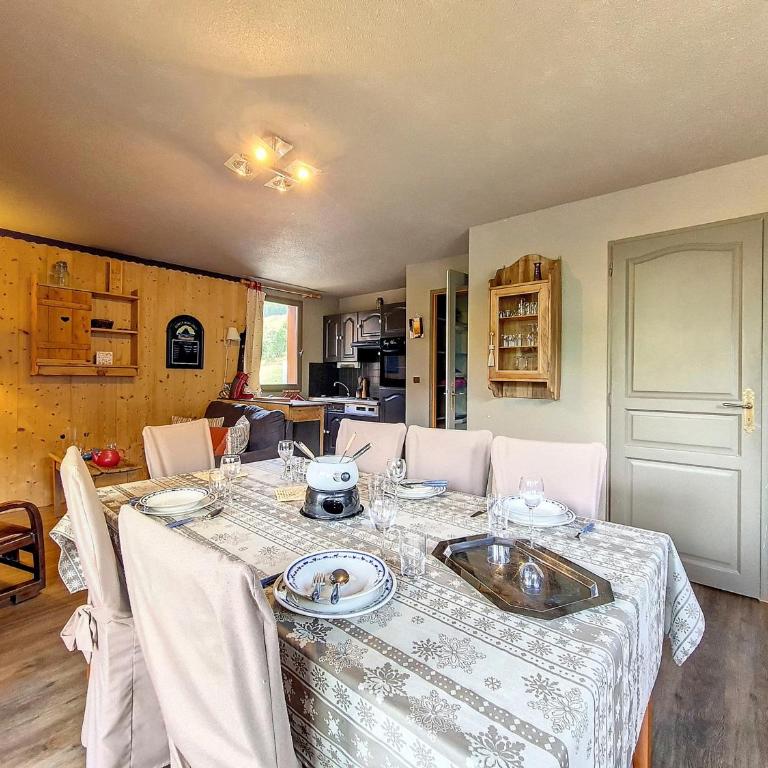 Appartement 3 chambres au pied des pistes avec Wifi - FR-1-344-765 - Appartement - 2
