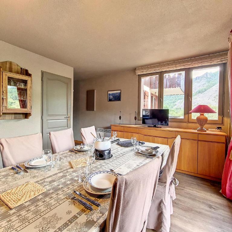 Appartement 3 chambres au pied des pistes avec Wifi - FR-1-344-765 - Appartement - 6