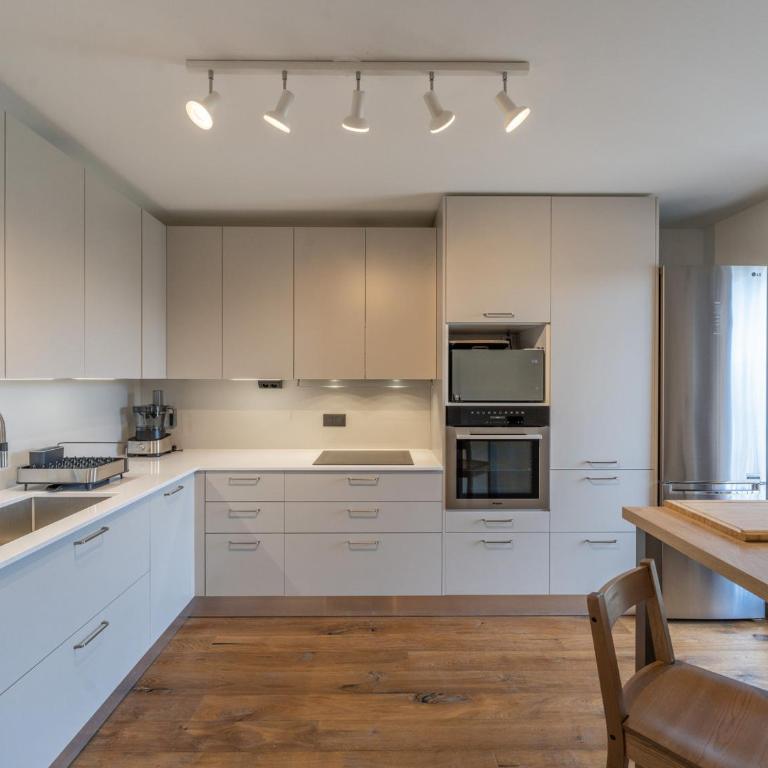 Appartement spacieux à Courchevel, 12-14 pers., parking & ski-in/ski-out - FR-1-563-116 - Apartamento - 2