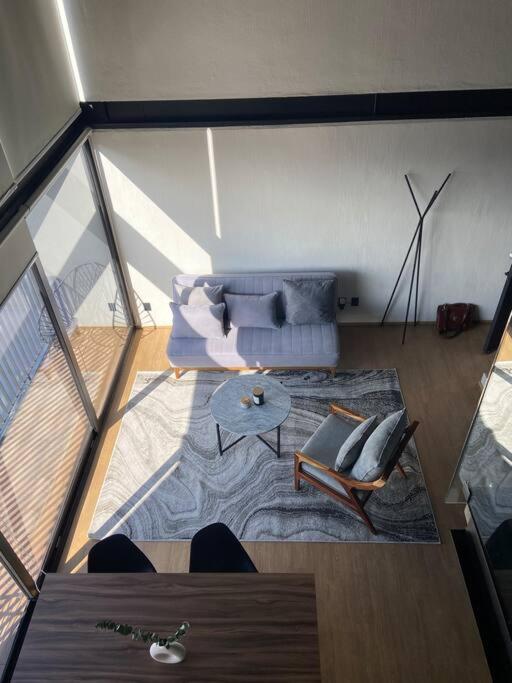 Loft Doble Altura Americana Piso 5 @serra - Apartamento de 1 dormitorio - 32
