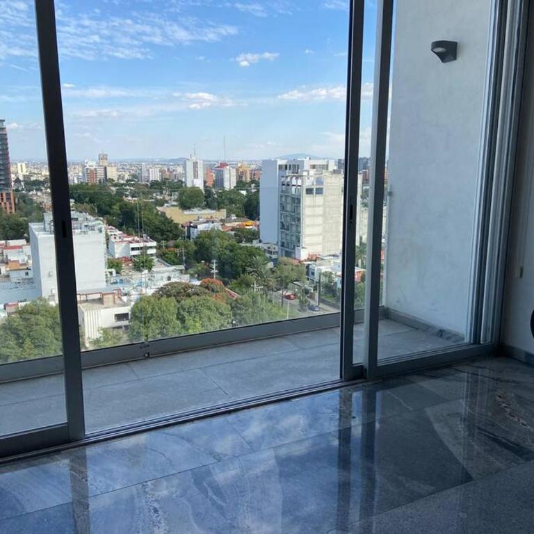 Loft Doble Altura Americana Piso 5 @serra - Apartamento de 1 dormitorio - 48