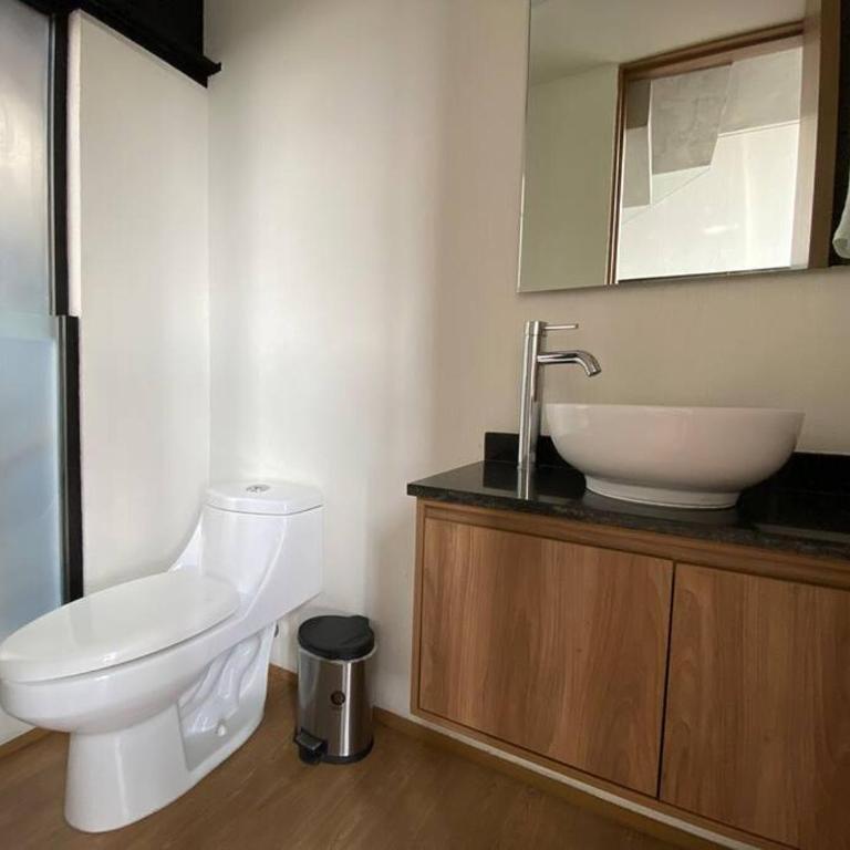 Loft Doble Altura Americana Piso 5 @serra - Apartamento de 1 dormitorio - 50