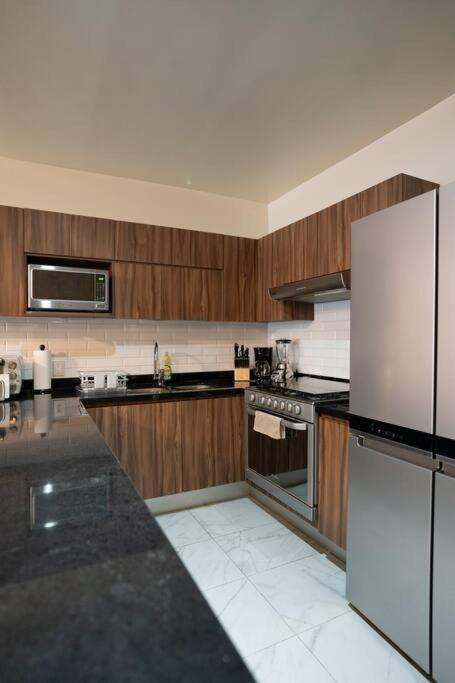 Best Location Americana @serra - Two-Bedroom Apartment - 22