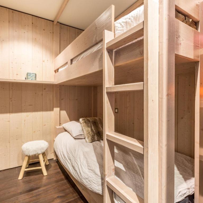 Cocon raffiné proche centre Val-d'Isère, résidence de standing, balcon Sud/Est, 5 pers. - Two-Bedroom Apartment - 12