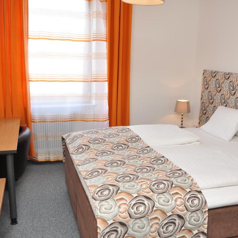 Hotel Torwirt - Doppelzimmer - 11