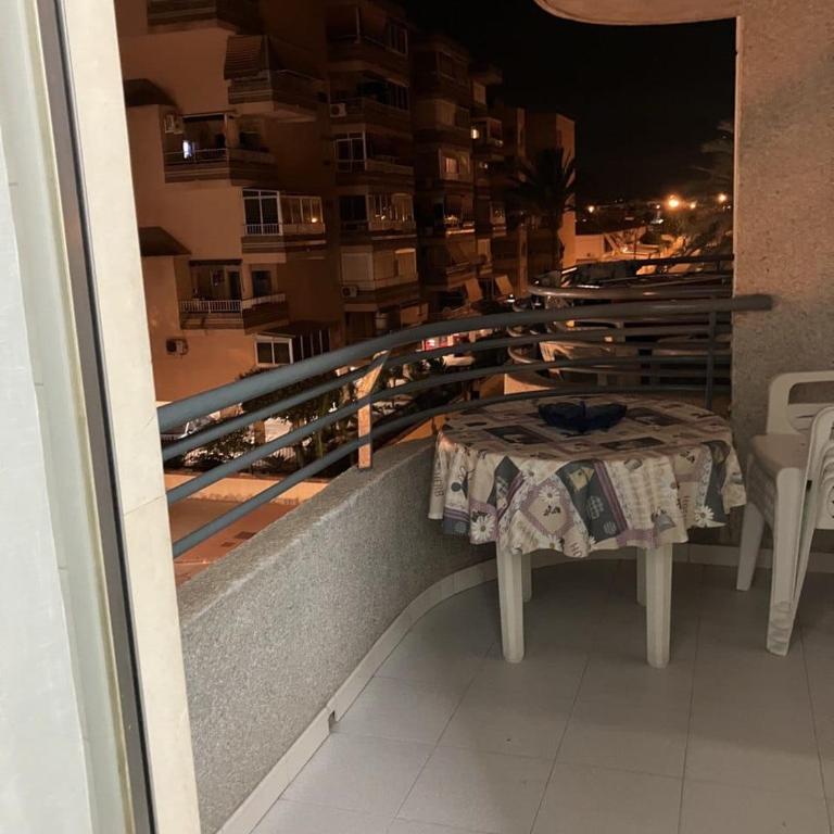 Apto Lore Playa con Aire Acondicionado - Apartamento de 1 dormitorio - 3