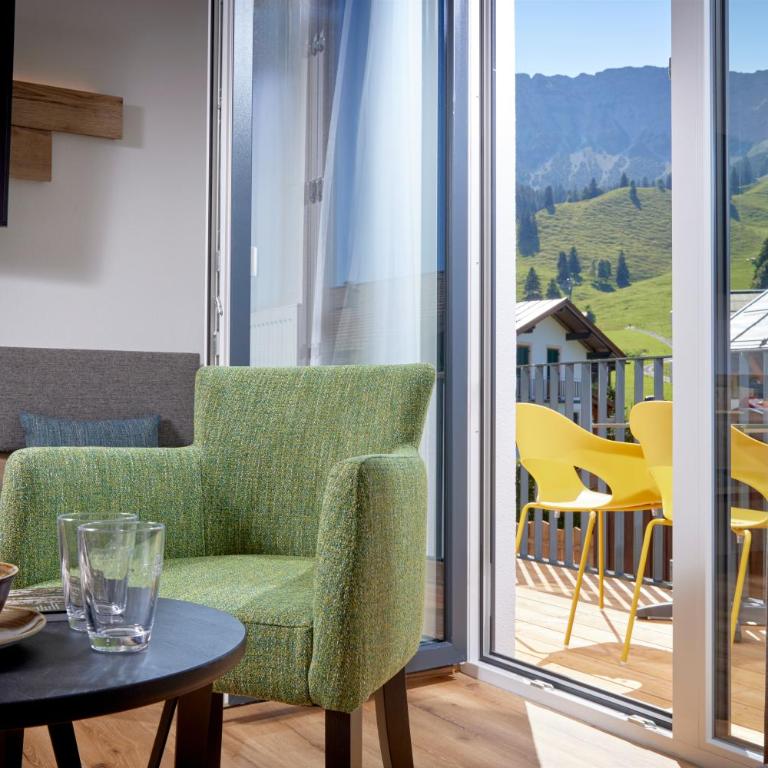 BergBuddies Oberjoch - Vierbettzimmer - 5
