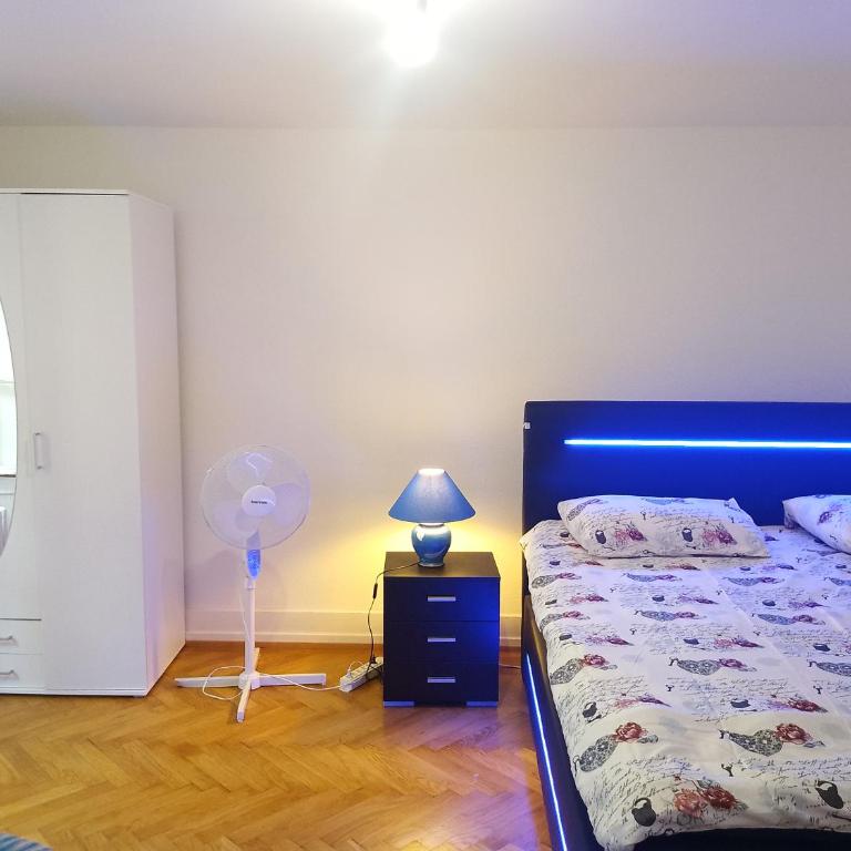 Charming flat center and near the lake - Chambre Familiale avec Salle de Bains - 16