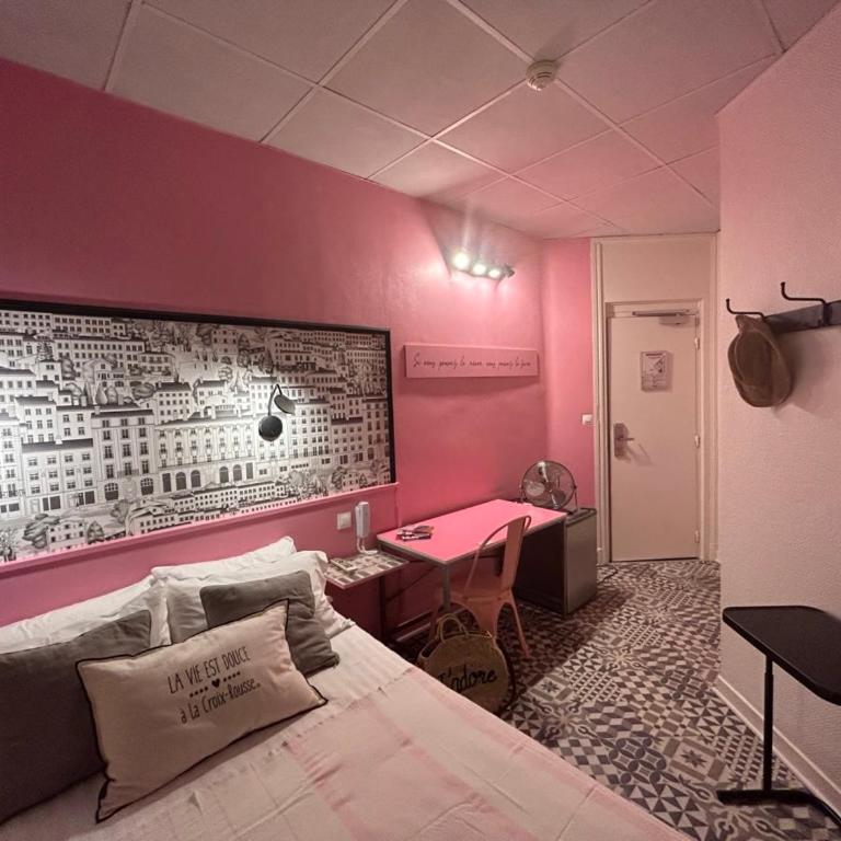 Hôtel de la Croix-Rousse - Chambre Double Supérieure - 10