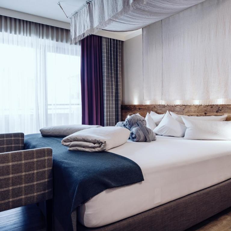 Ellmauhof - das Generationenresort - Comfort Family Suite with 2 Bedrooms and Mountain View - 4