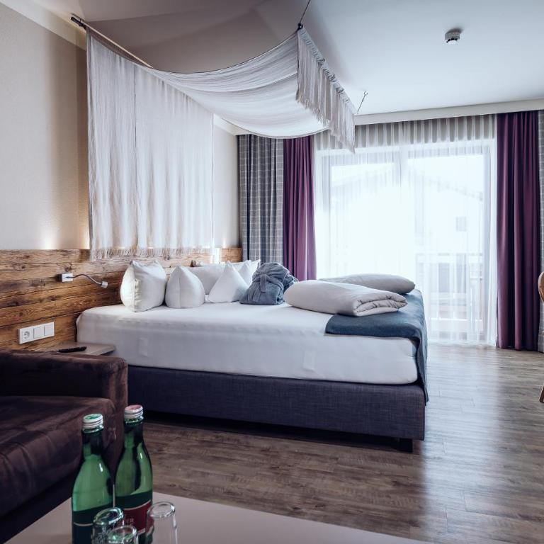 Ellmauhof - das Generationenresort - Doppelzimmer mit Balkon - 2