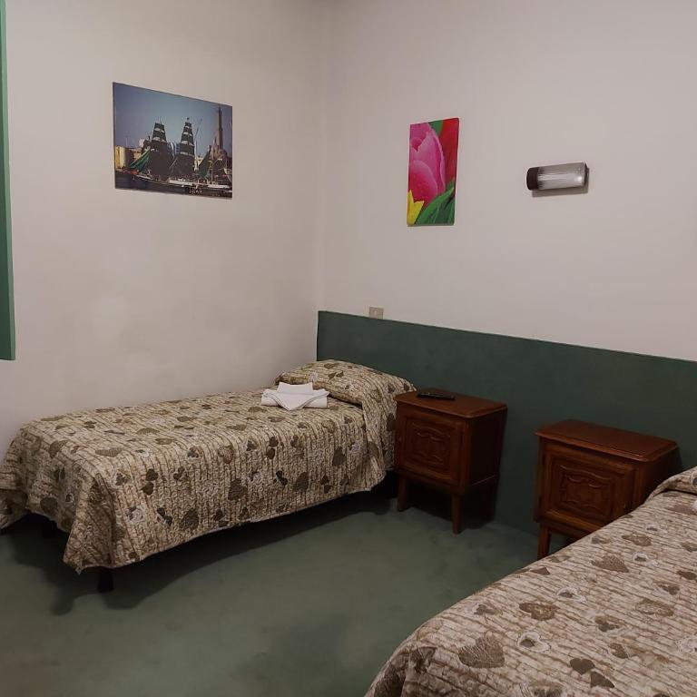 Hotel Sommeiller - Camera Doppia con Letti Singoli - 2