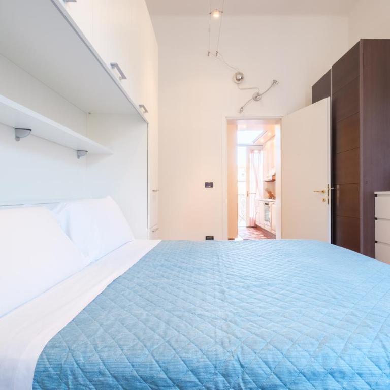 Irnerio 39 by Studio Vita - Three-Bedroom Apartment - 27
