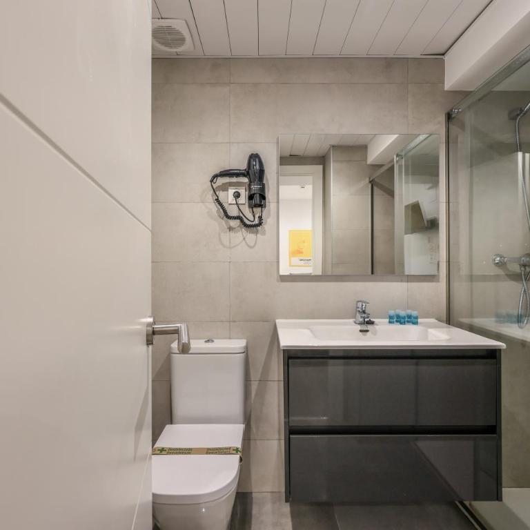 AmazINN Madrid Chamberi - Double Room - 8