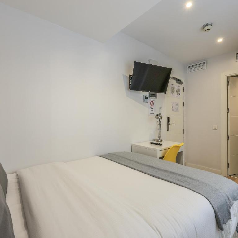 AmazINN Madrid Chamberi - Double Room - 4