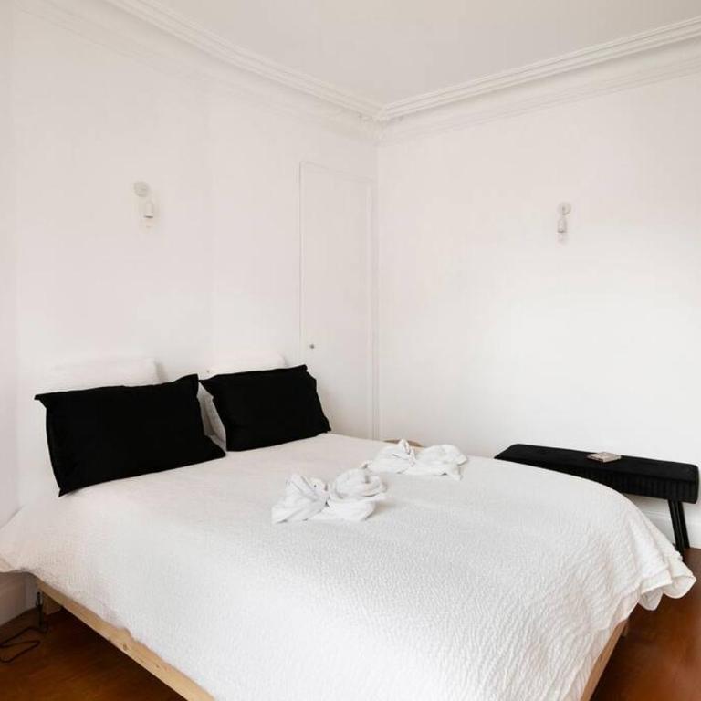 Sweet Luxury Home Arc the Triomphe near Champs Elysées and Palais des Congrès 8 ppl - Appartement - 9
